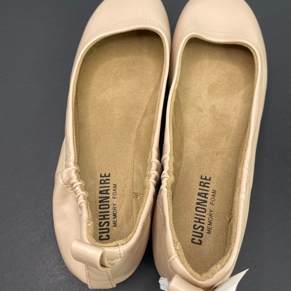 Cushionaire Memory Foam Women’s Shoes Flats Size US 7.5 New Taupe Tan NEW - Picture 7 of 9
